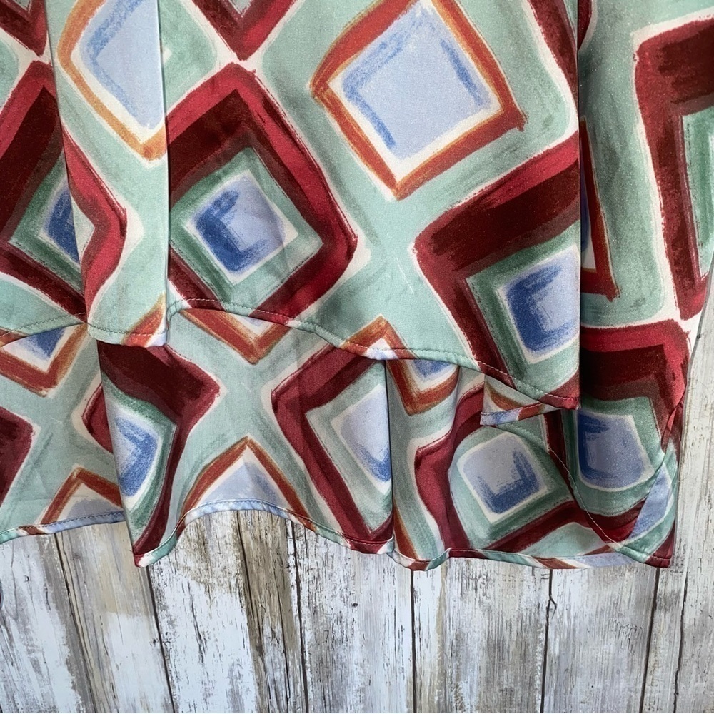 Entro Watercolor Diamond Oversized Blouse - Picture 5 of 9